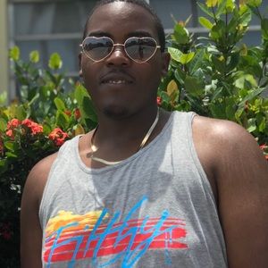 Meet your Posher, Malik